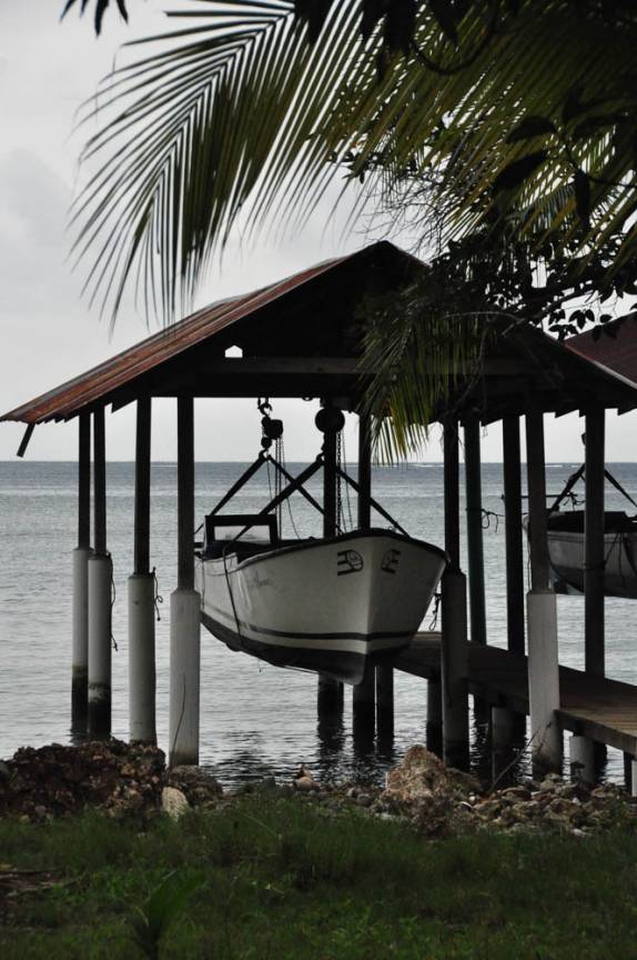 'Garagem' em Utila, ilha no litoral norte de Honduras